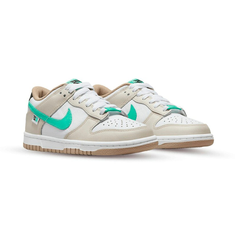 Nike Dunk Low Bianca Beige con Dettagli Verde Menta Uomo