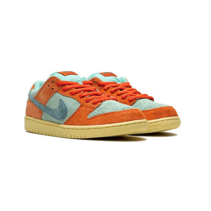 Nike Dunk Low SB Arancione e Verde Acqua Emerald Rise Uomo