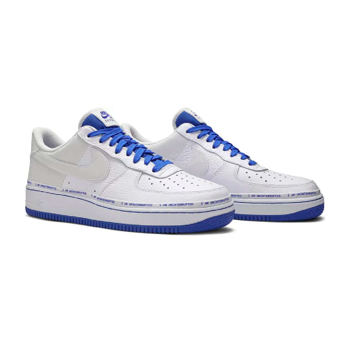 Nike Air Force 1 Low Bianca con Dettagli Blu Uninterrupted