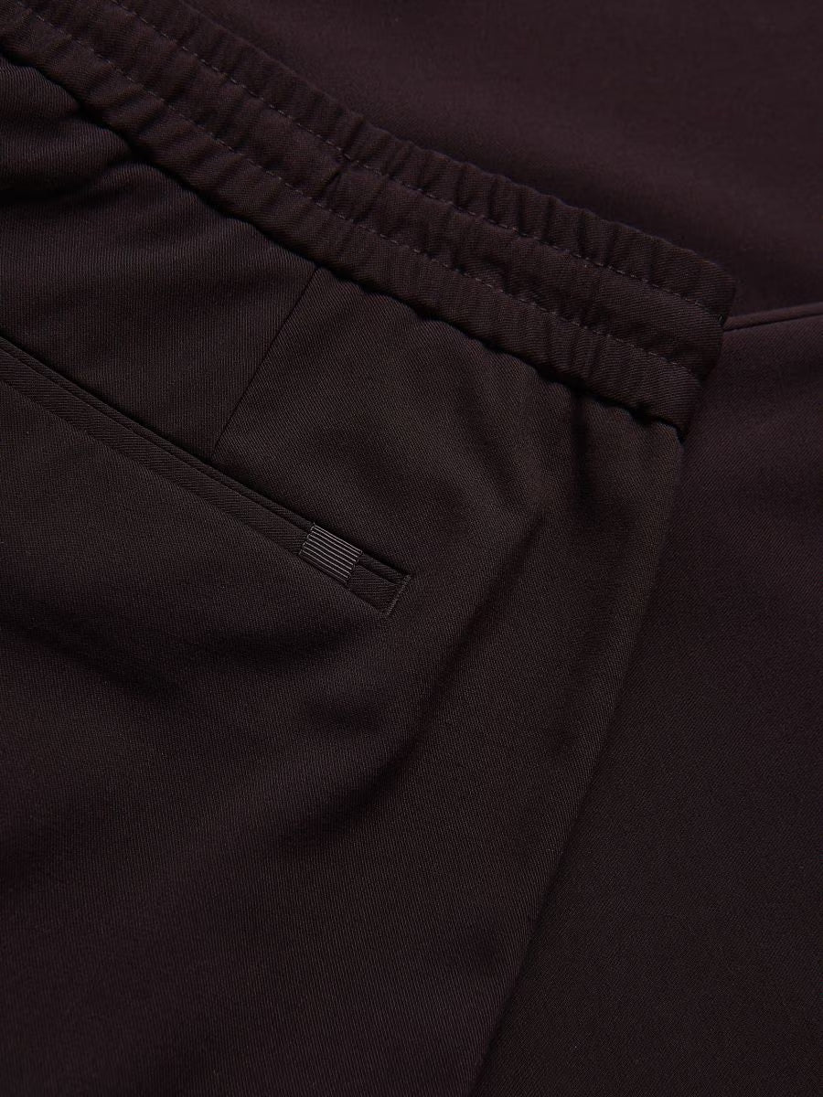 Pantaloni jogger-mogano