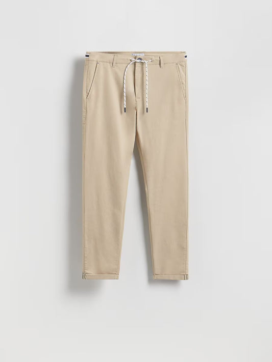 Pantaloni slim chino in cotone -beige