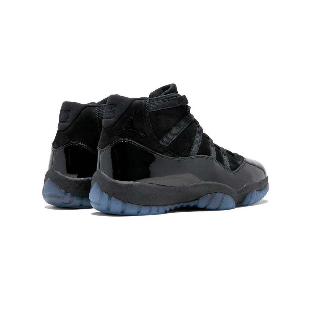 Nike Air Jordan 11 Retro Cap and Gown Total Black Eleganti