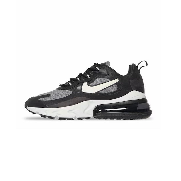 Nike Air Max 270 React Nera con Dettagli Bianchi e Grigi