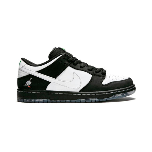 Nike Dunk Low SB Bianca e Nera Staple Panda Pigeon Uomo