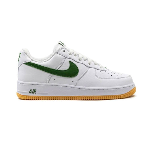 Nike Air Force 1 Low Retro Bianco con Swoosh Verde e Suola Gum