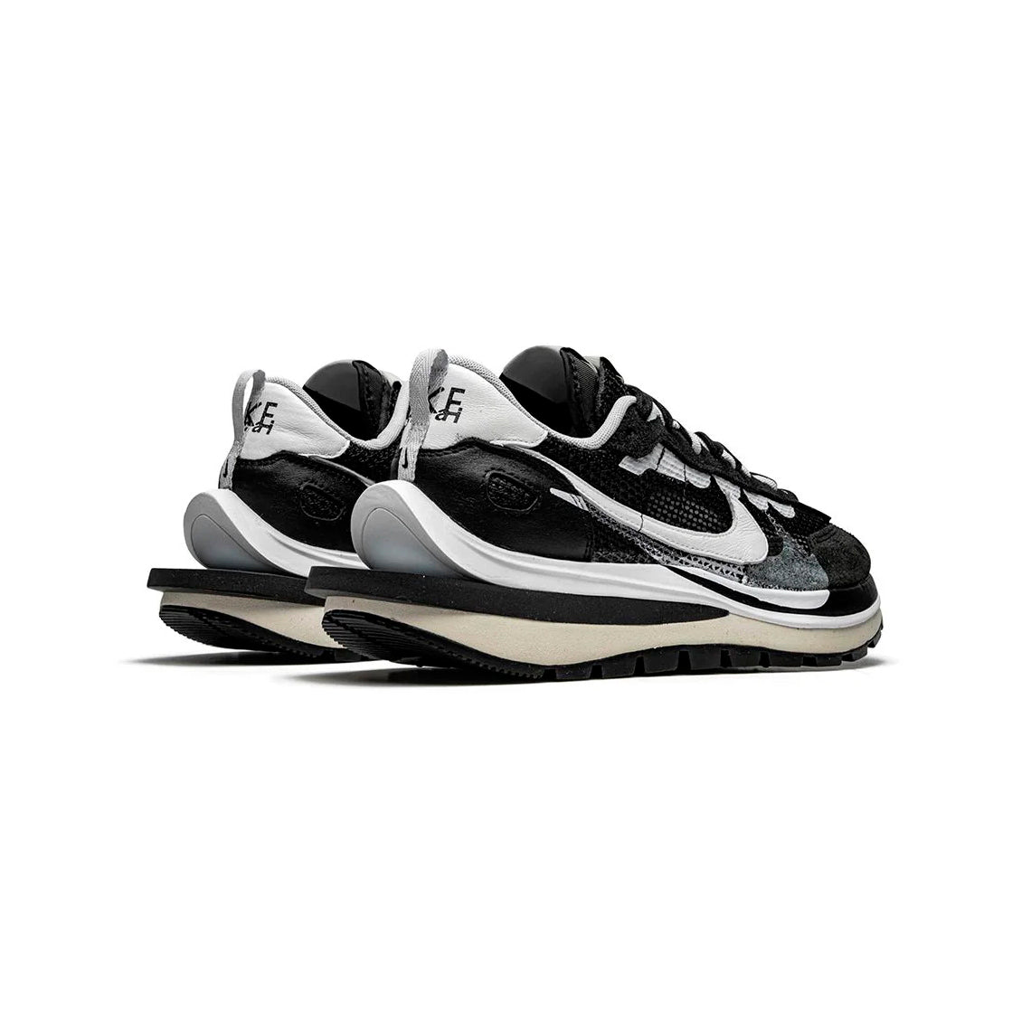 Nike VaporWaffle x Sacai Nero e Bianco Scarpe Running Retrò