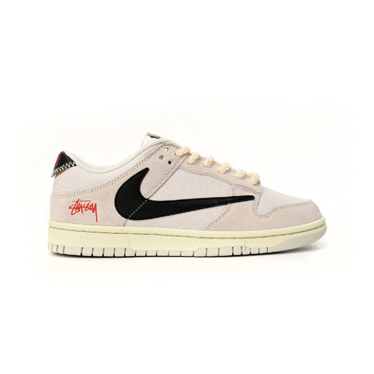 Nike Dunk Low SB Bianca e Nera Stussy Limited Edition Uomo