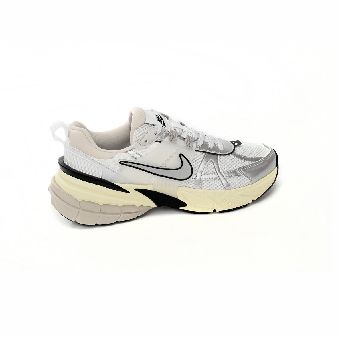 Nike V2K Runtekk Argento Metallizzato Scarpe Running Retrò Uomo