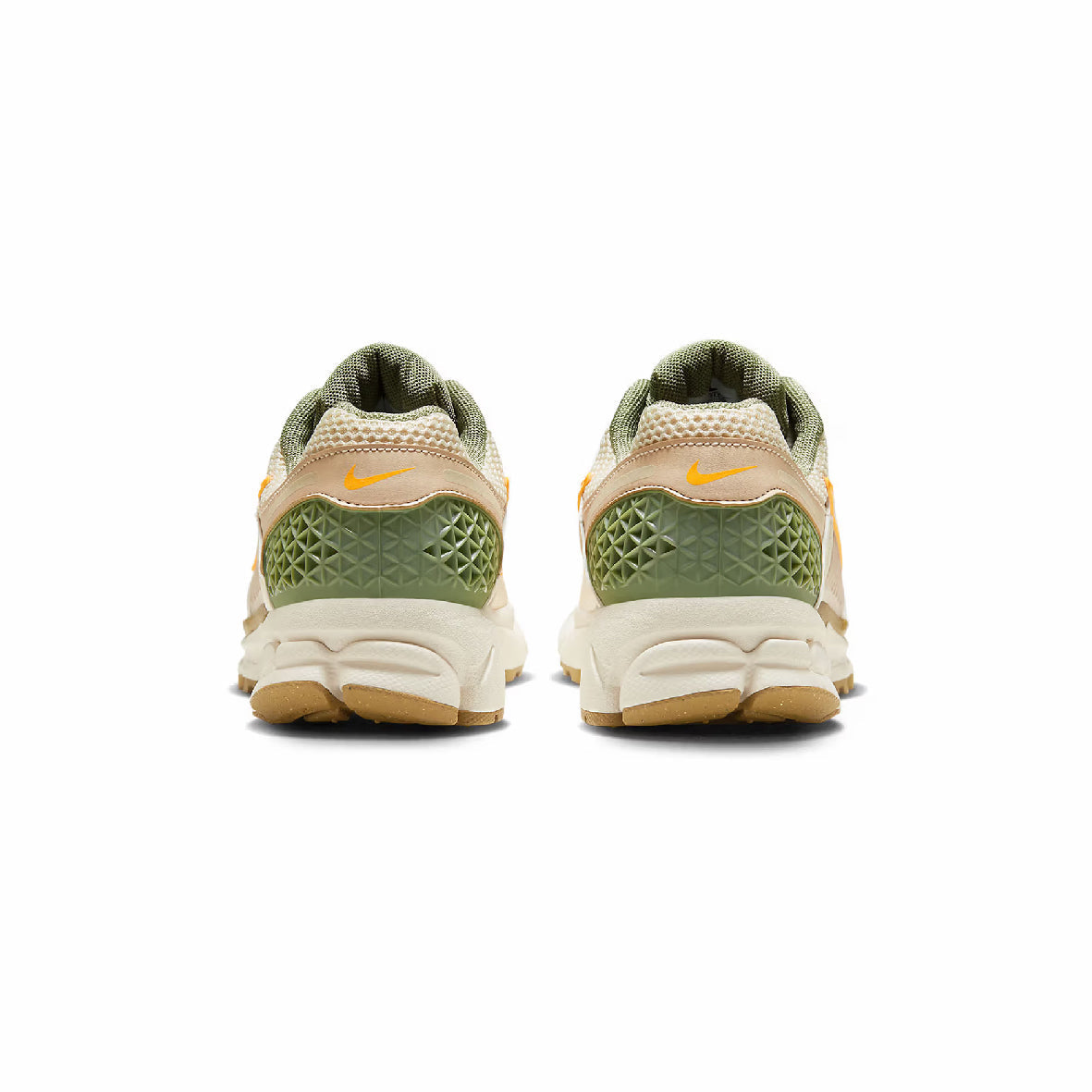 Sneakers Nike Air Zoom Vomero 5 Beige e Verde con Dettagli Arancioni