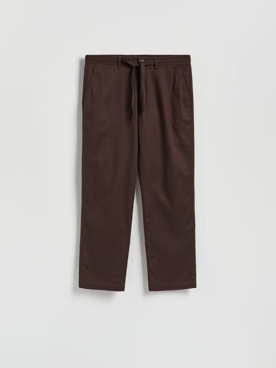 Pantaloni dritti in lino