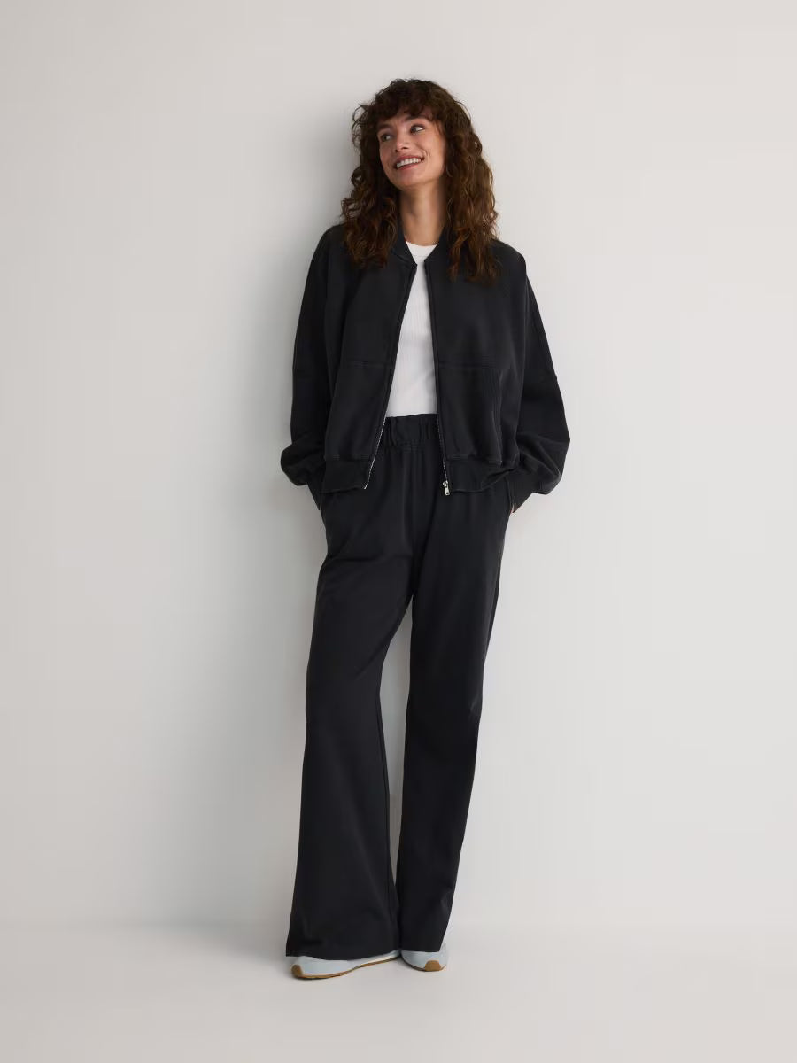 Pantaloni da jogging svasati - grigio scuro