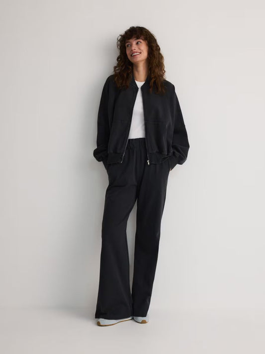 Pantaloni da jogging svasati - grigio scuro